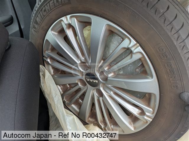 Peugeot 208 - фото 7