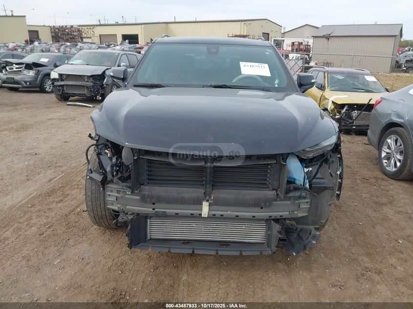 Chevrolet Blazer 2022 — миниатюра 11