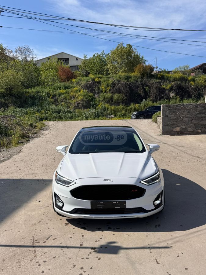 Ford Fusion - фото 4