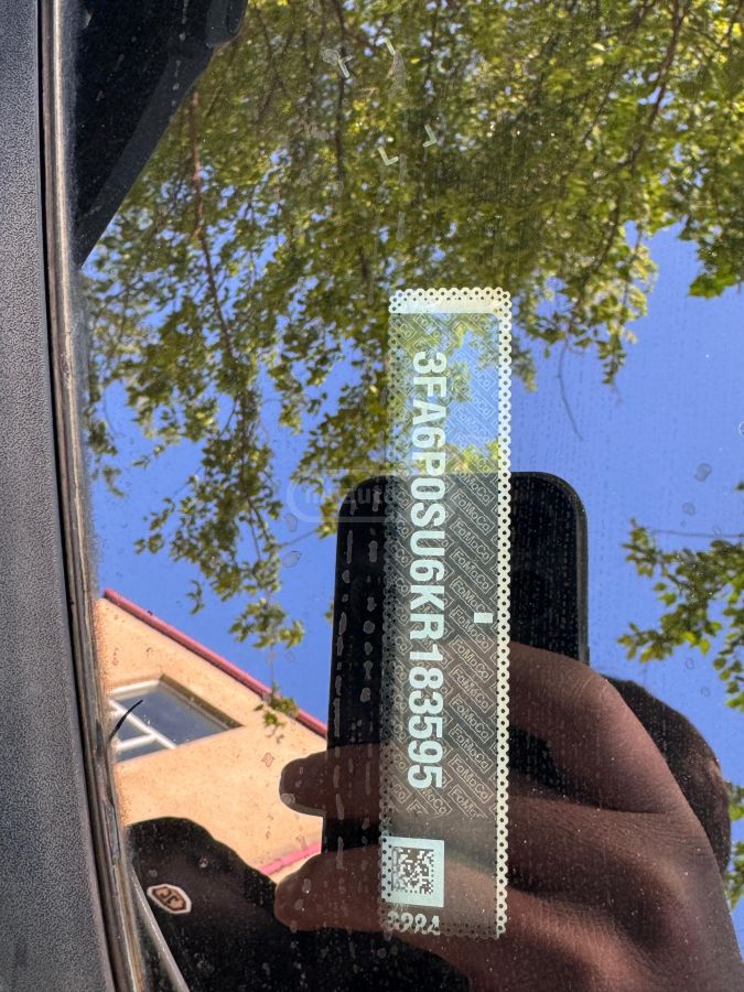 Ford Fusion - фото 8