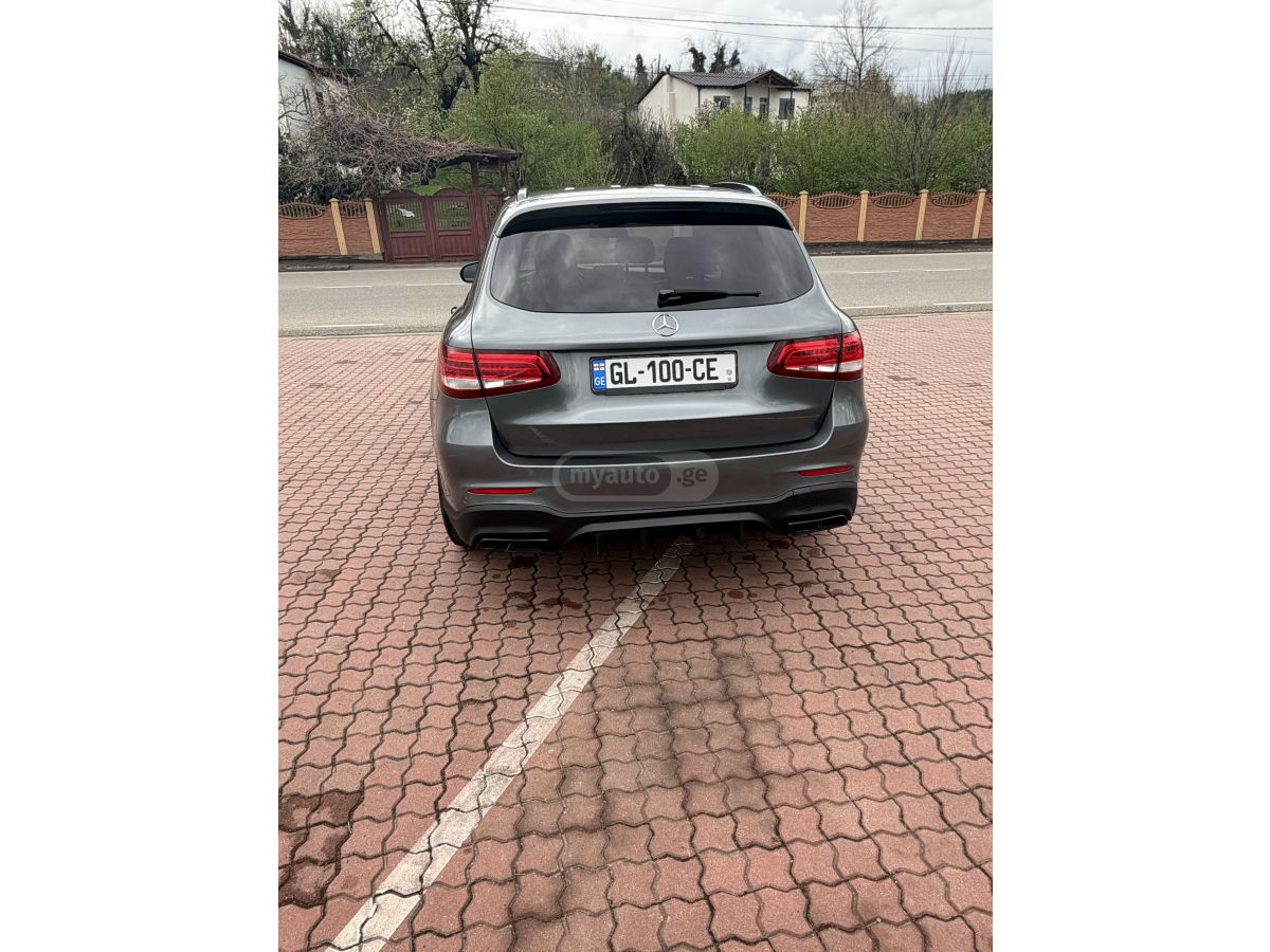 Mercedes-Benz GLC 300 - фото 10