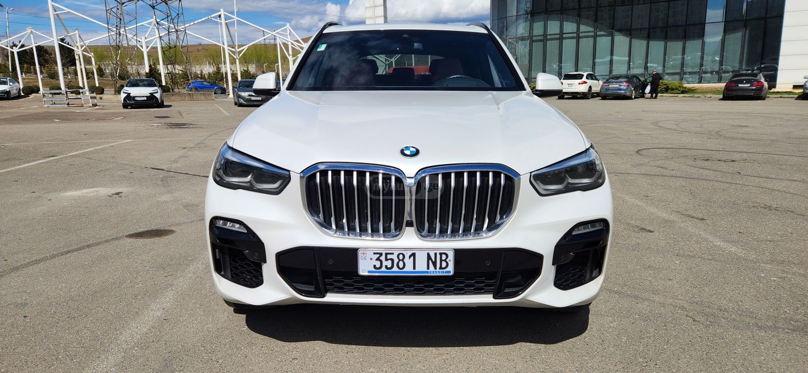 BMW X5 - фото 1