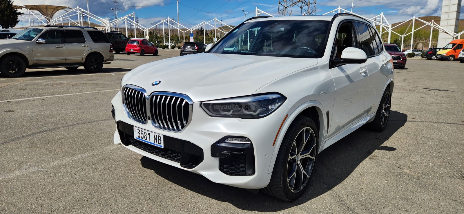 BMW X5 - фото 2