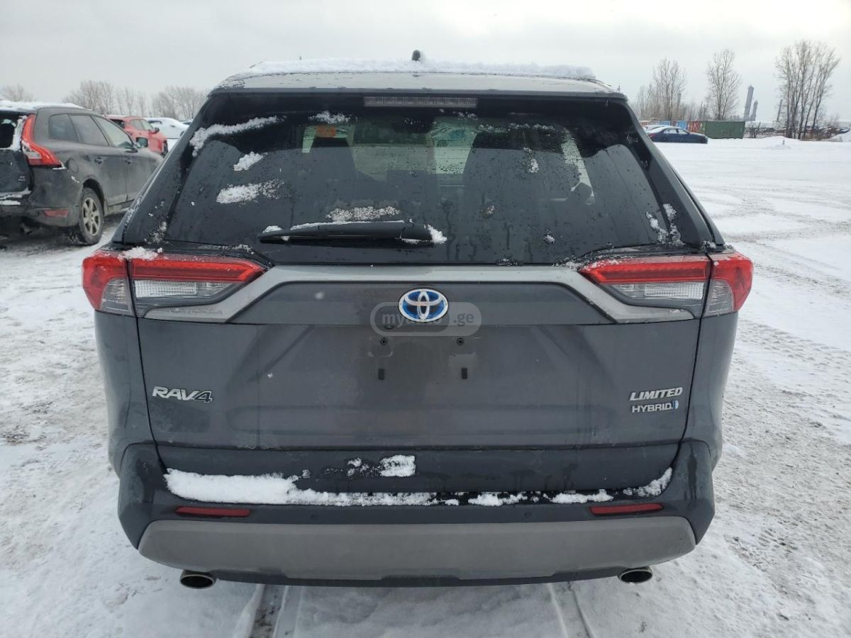 Toyota RAV 4 - фото 6