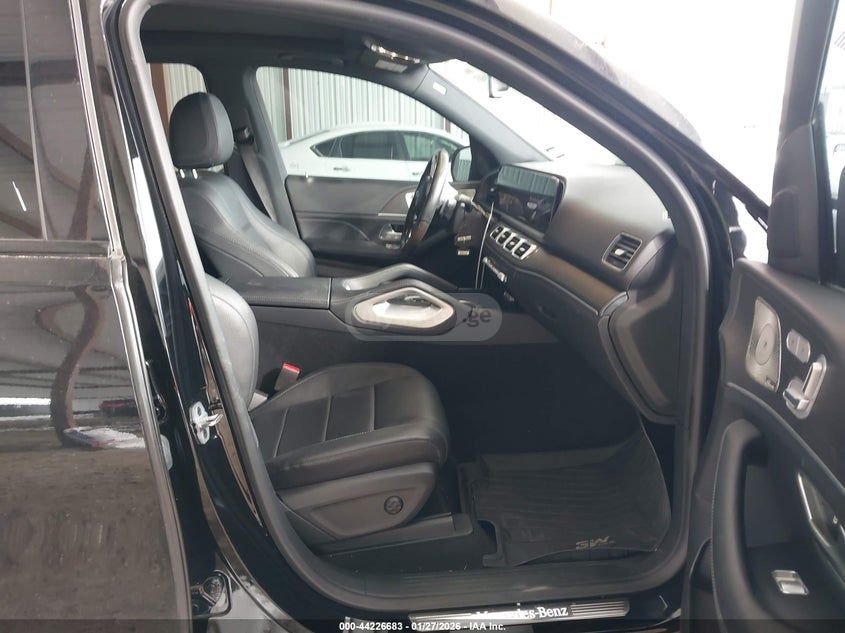 Mercedes-Benz GLE 350 - фото 5