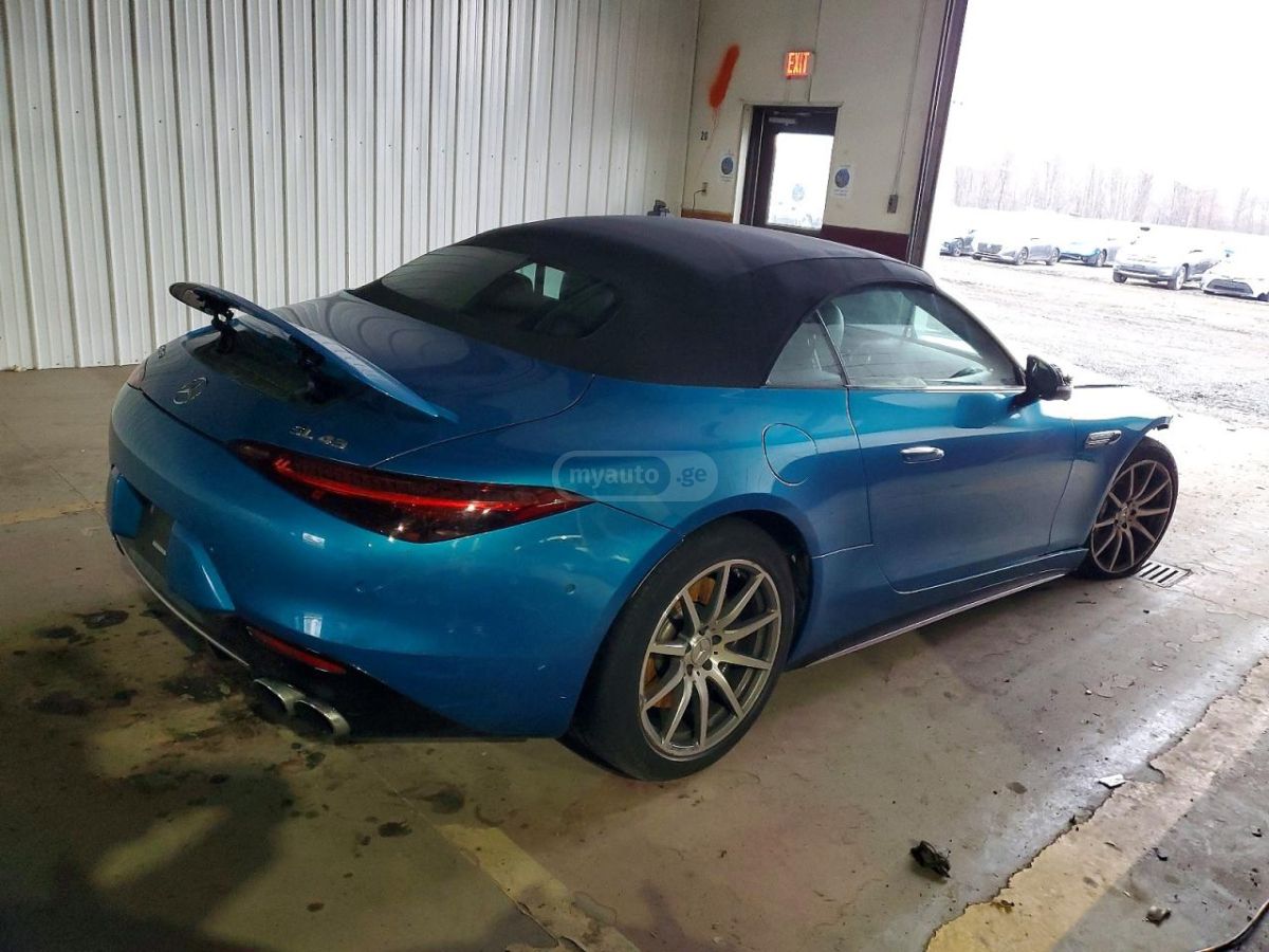 Mercedes-Benz SL 55 AMG 2023 — миниатюра 3