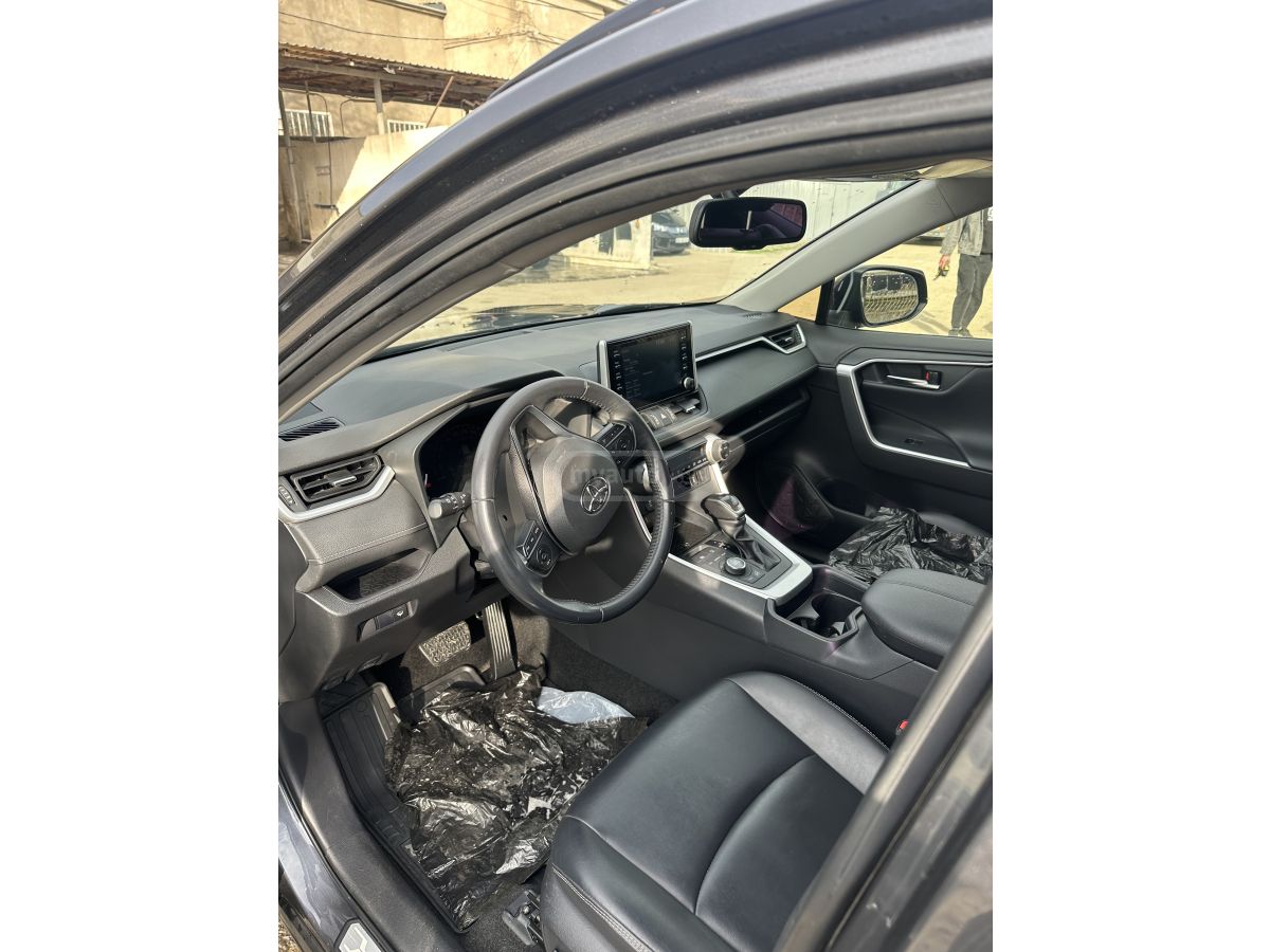 Toyota RAV 4 - фото 11