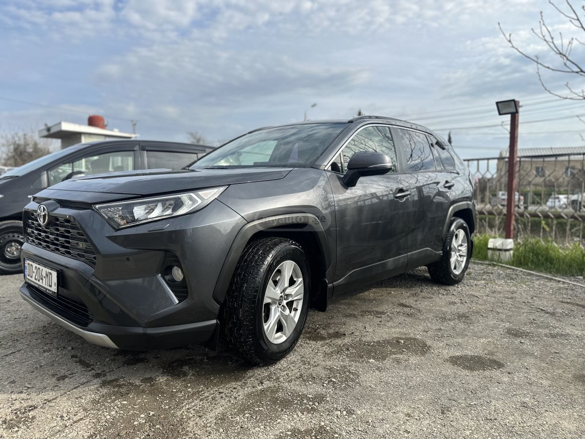 Toyota RAV 4 - фото 2