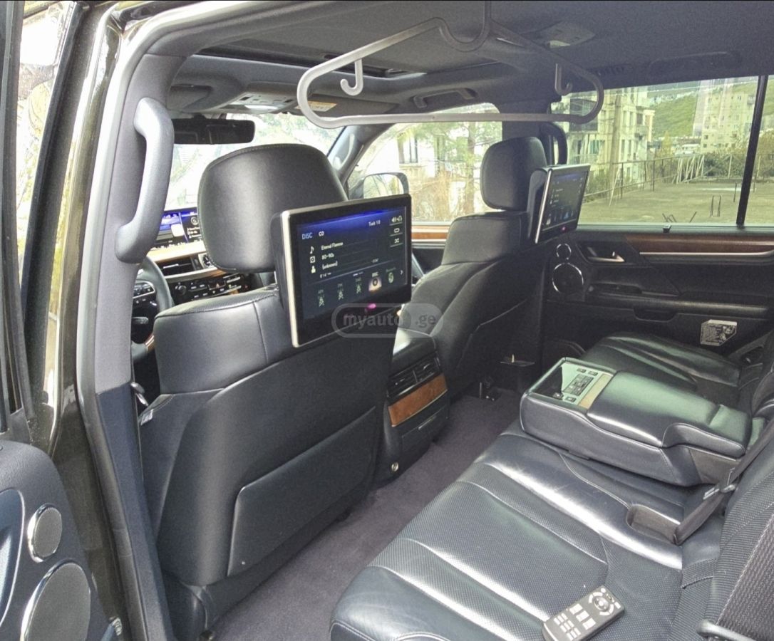 Toyota Land Cruiser Prado - фото 2