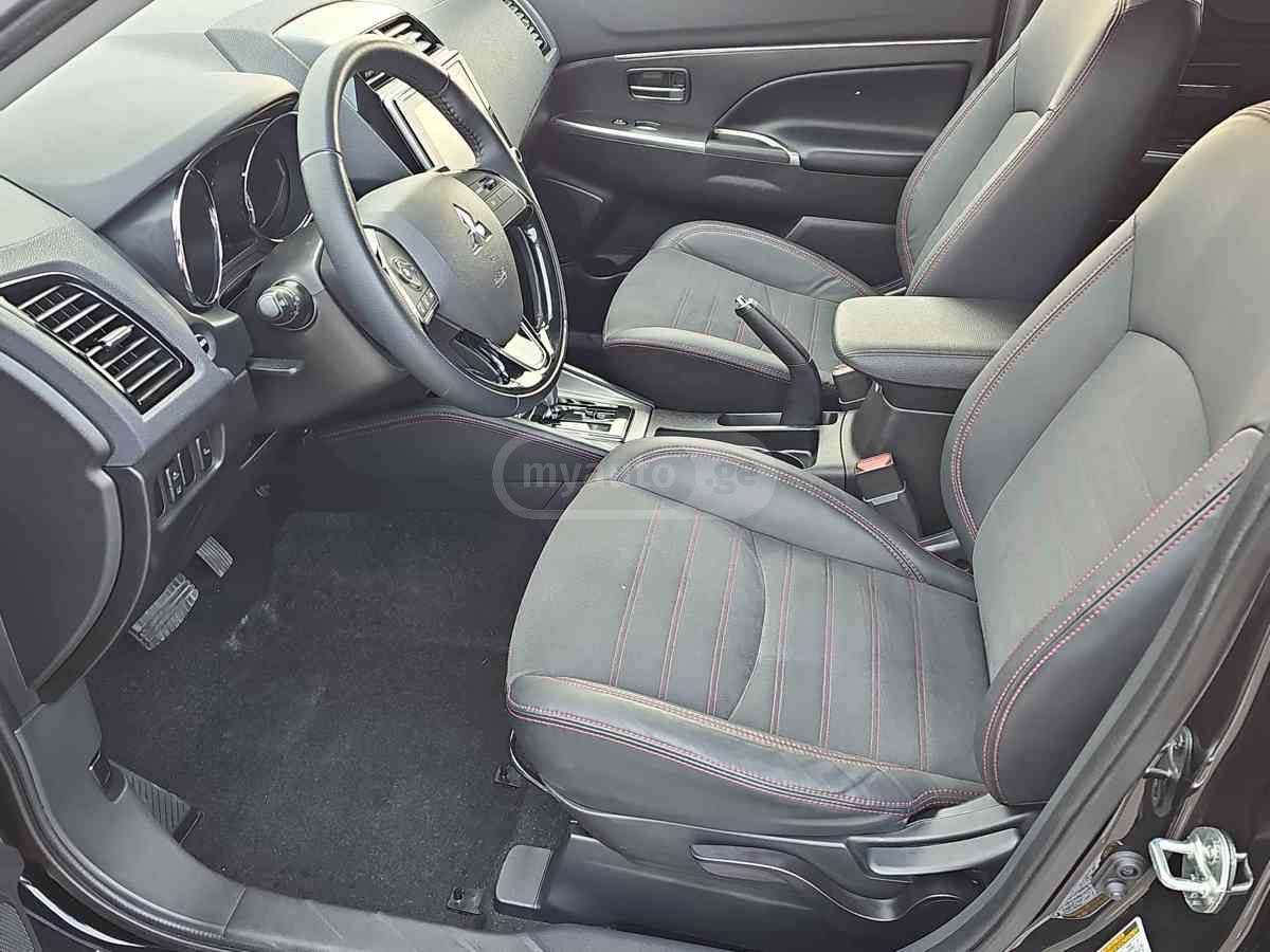 Mitsubishi Mitsubishi Outlander — миниатюра 10