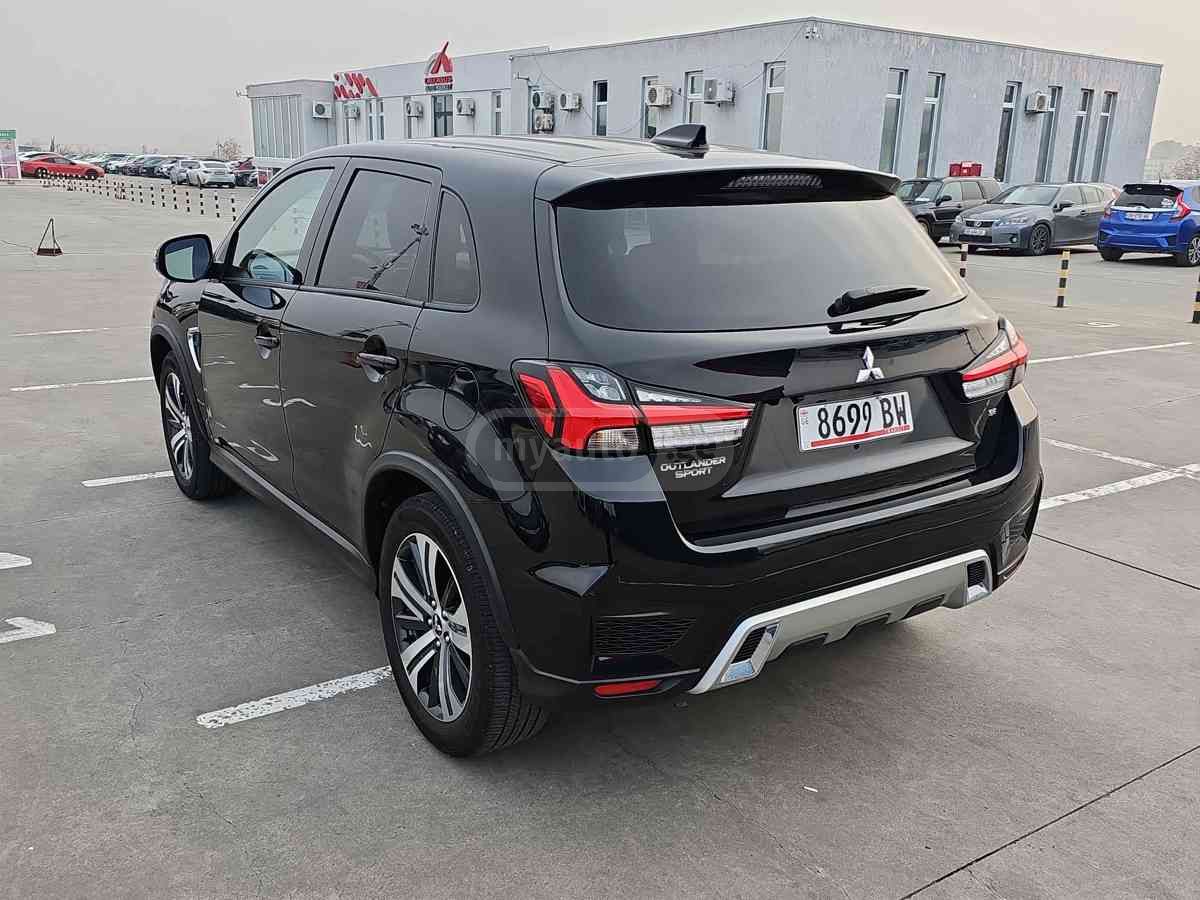 Mitsubishi Mitsubishi Outlander — миниатюра 6