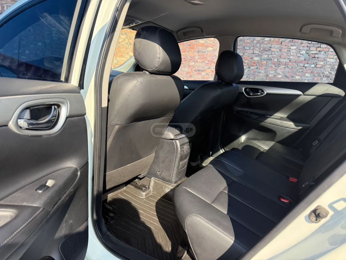 Nissan Sylphy 2022 — миниатюра 8