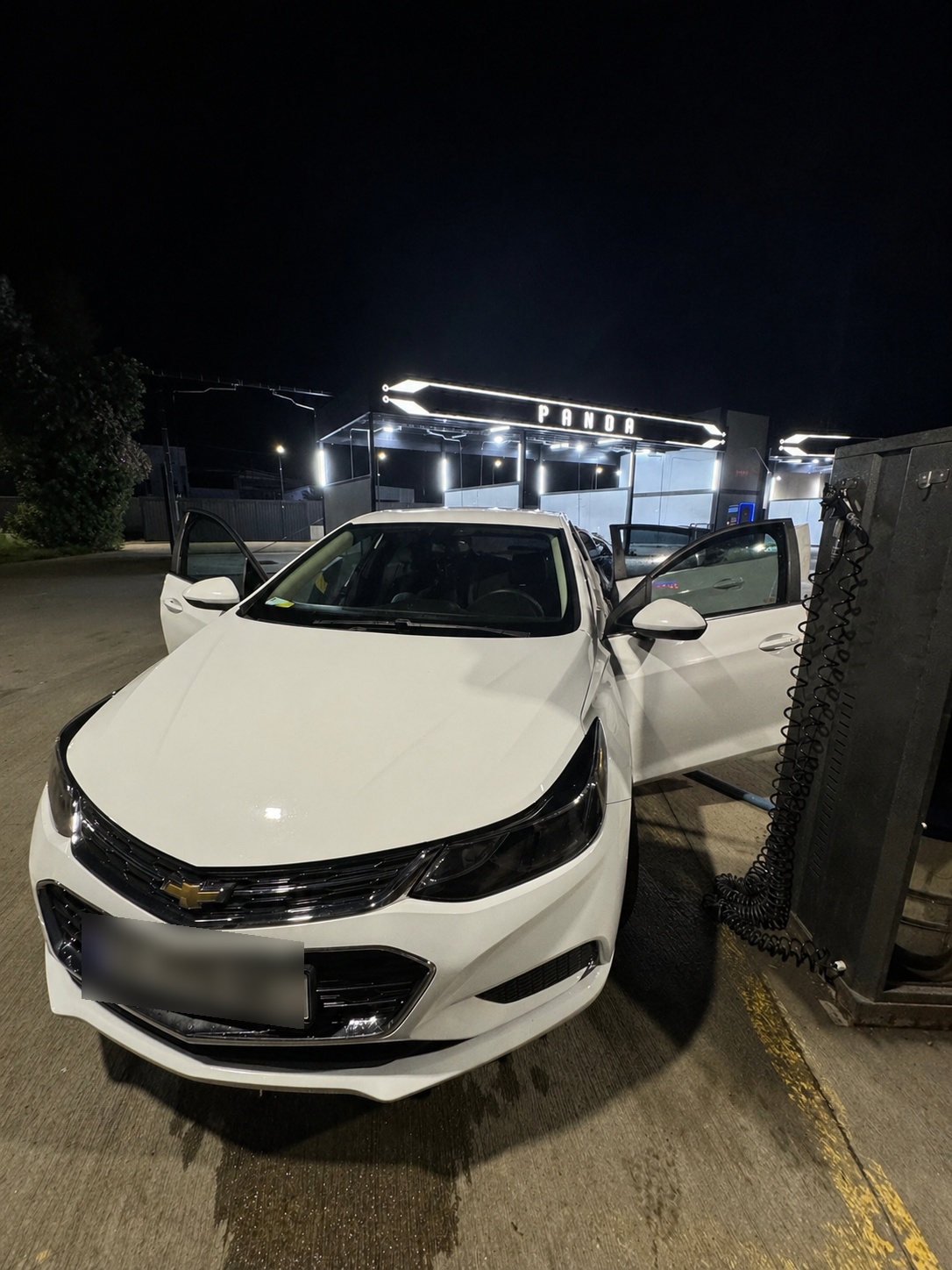 Chevrolet Cruze - фото 1