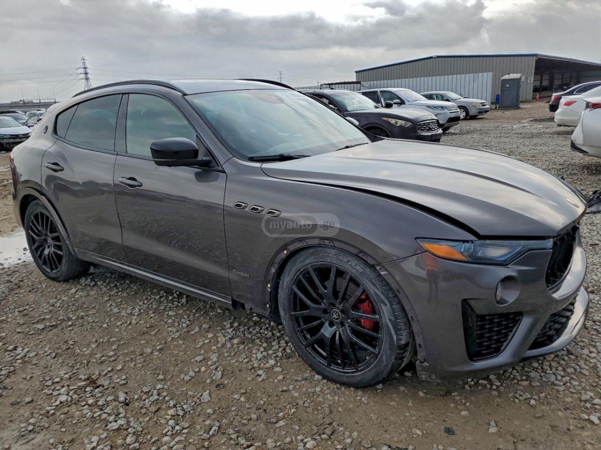 Maserati Levante 2021 — миниатюра 4