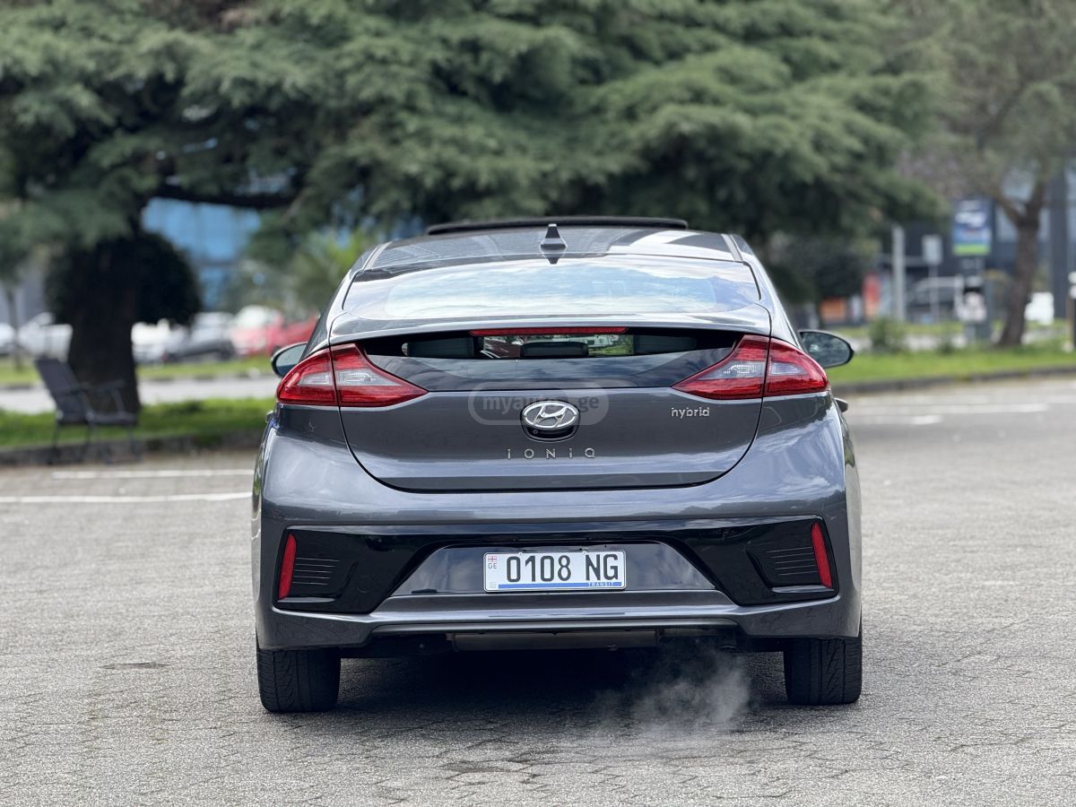 Hyundai Ioniq - фото 2