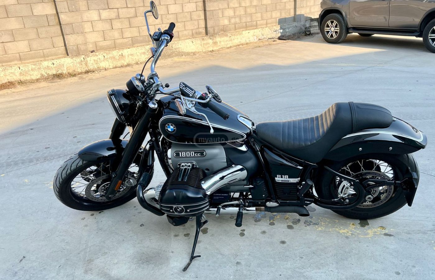 BMW  — миниатюра 3