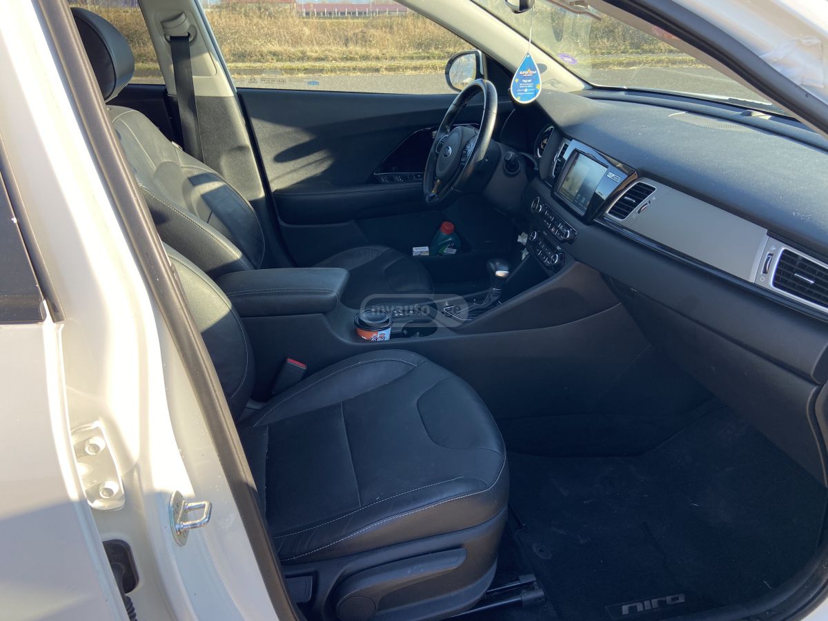 Kia Niro - фото 8