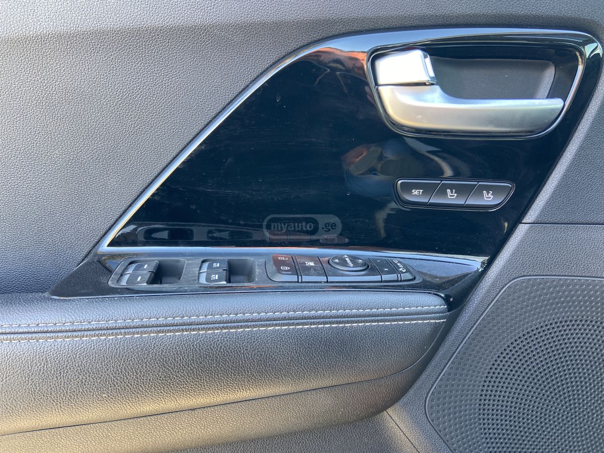 Kia Niro - фото 9