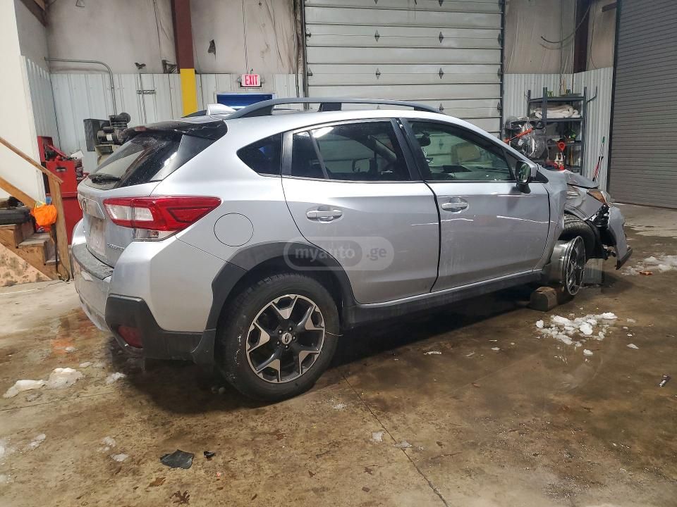 Subaru Crosstrek - фото 2