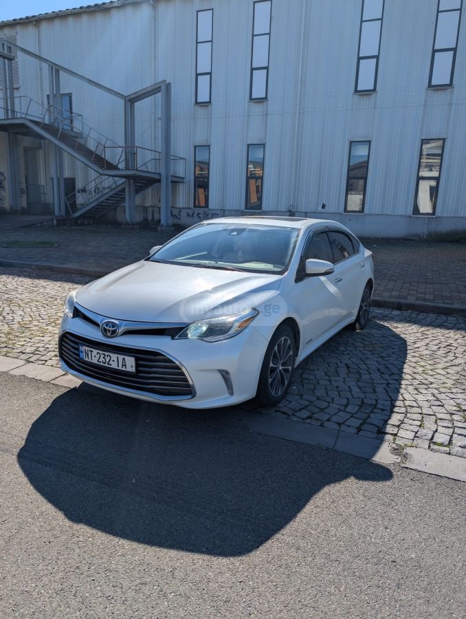 Toyota Avalon - фото 3