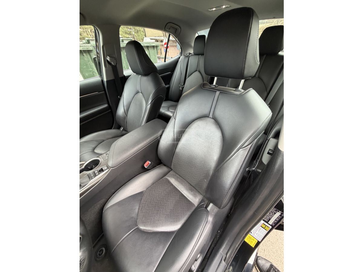 Toyota Camry - фото 8