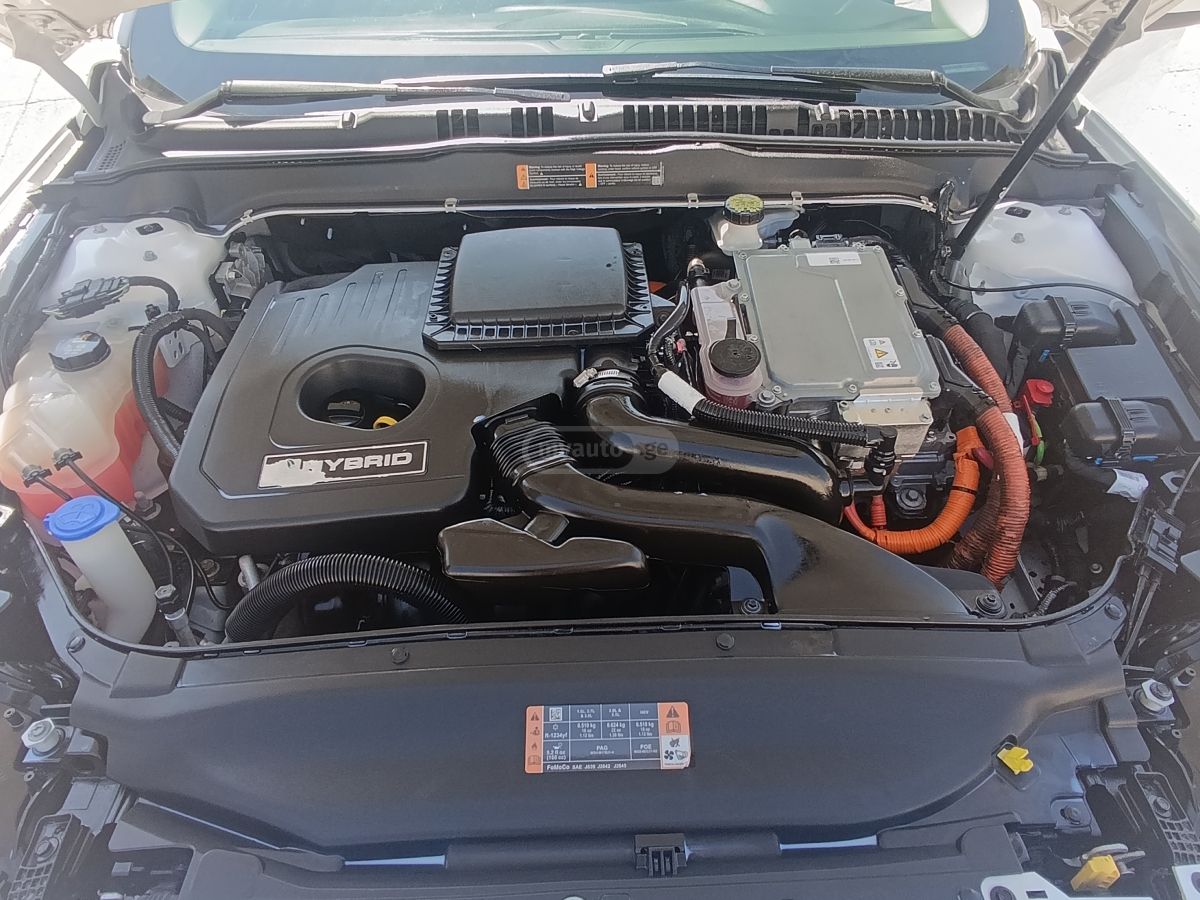 Ford Fusion - фото 8