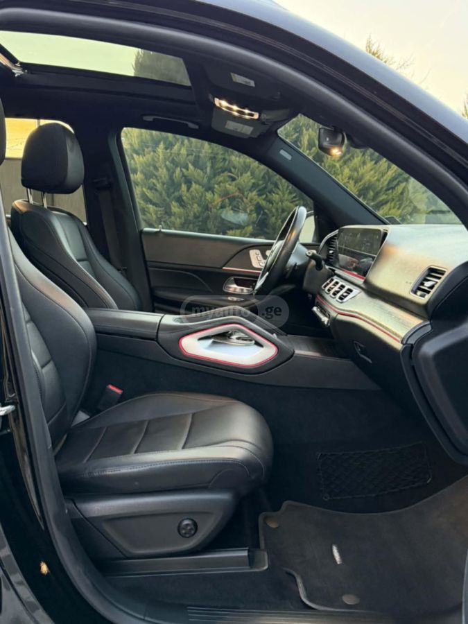 Mercedes-Benz GLE 350 - фото 12