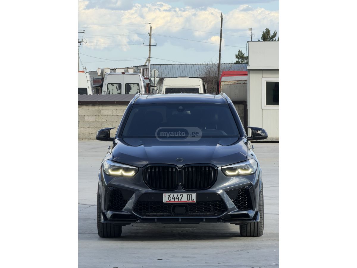 BMW X5 - фото 2