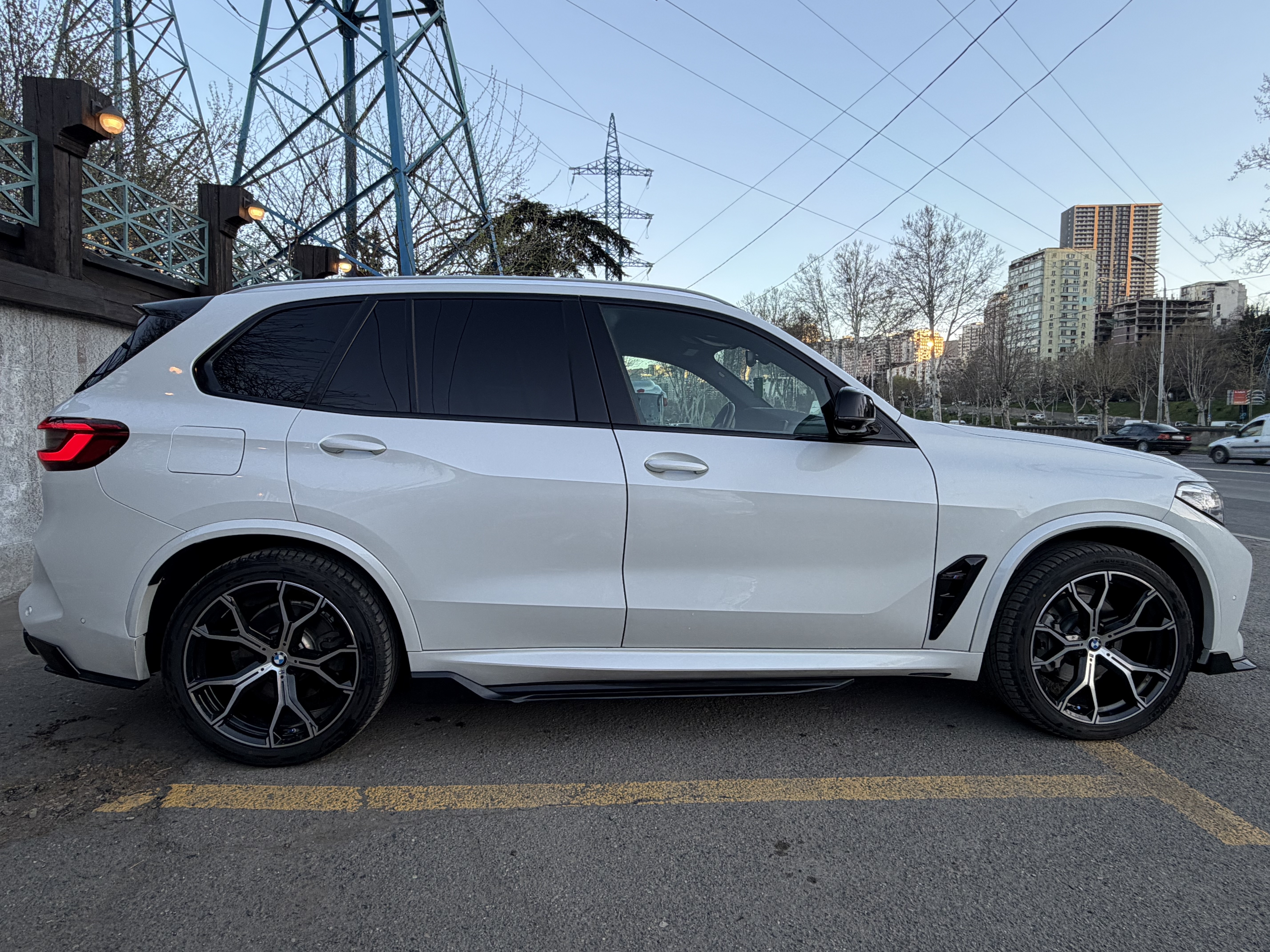 BMW X5 - фото 4