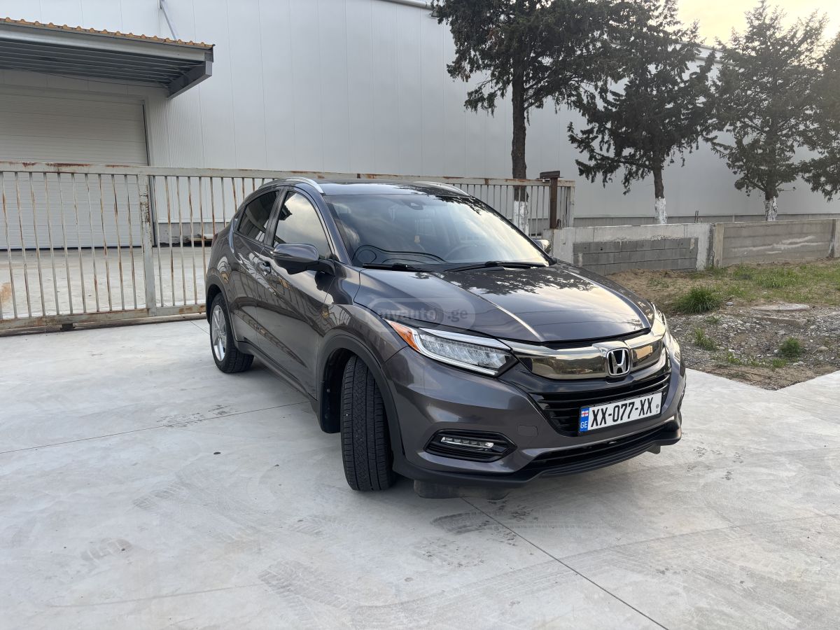 Honda HR-V - фото 1