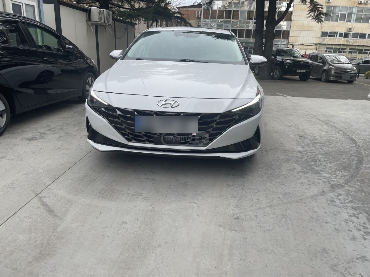 Hyundai Limited 4dr Sedan — миниатюра 1