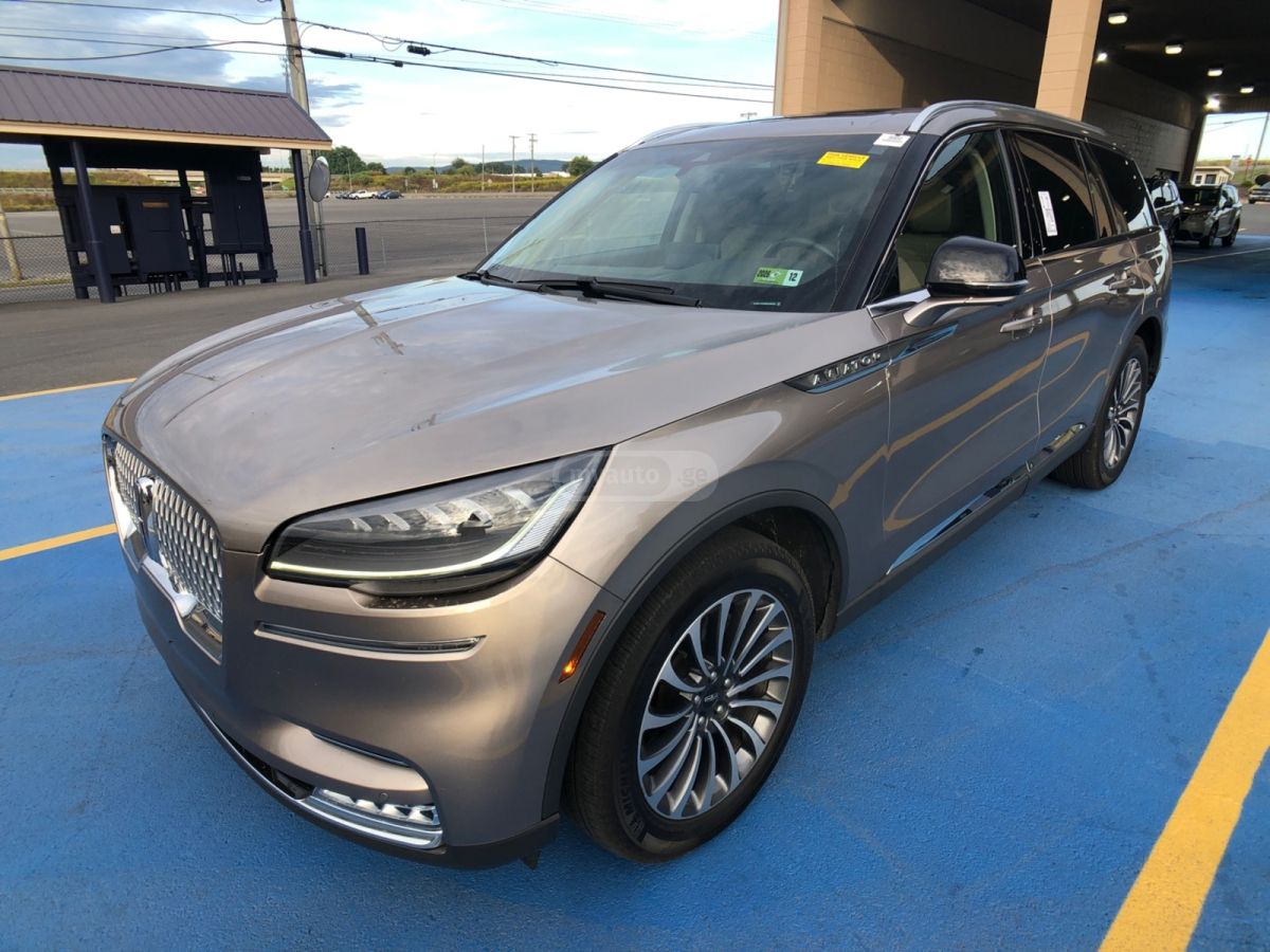 Lincoln Aviator 2021 — миниатюра 1