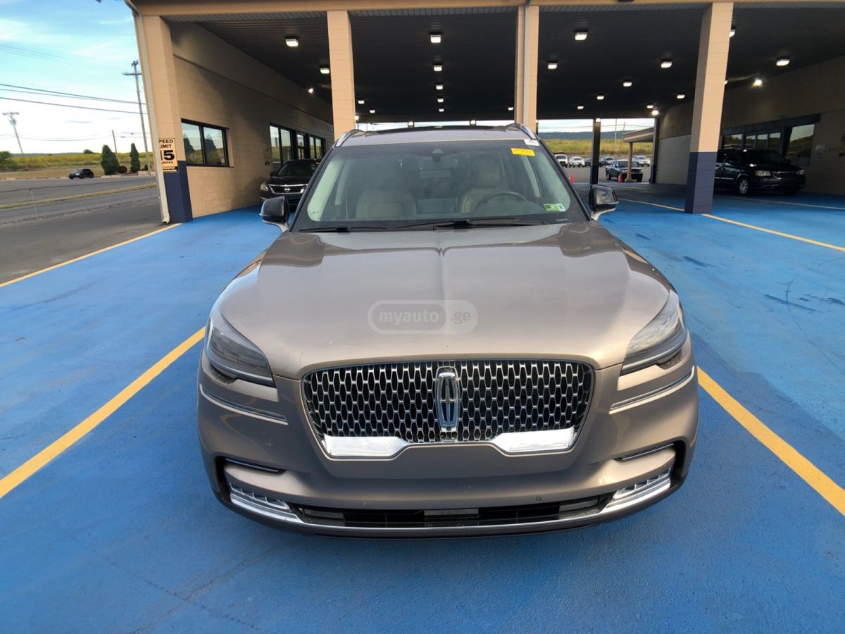 Lincoln Aviator 2021 — миниатюра 11