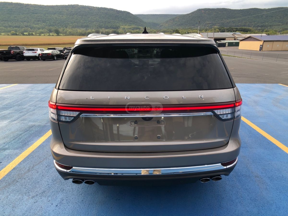 Lincoln Aviator 2021 — миниатюра 9