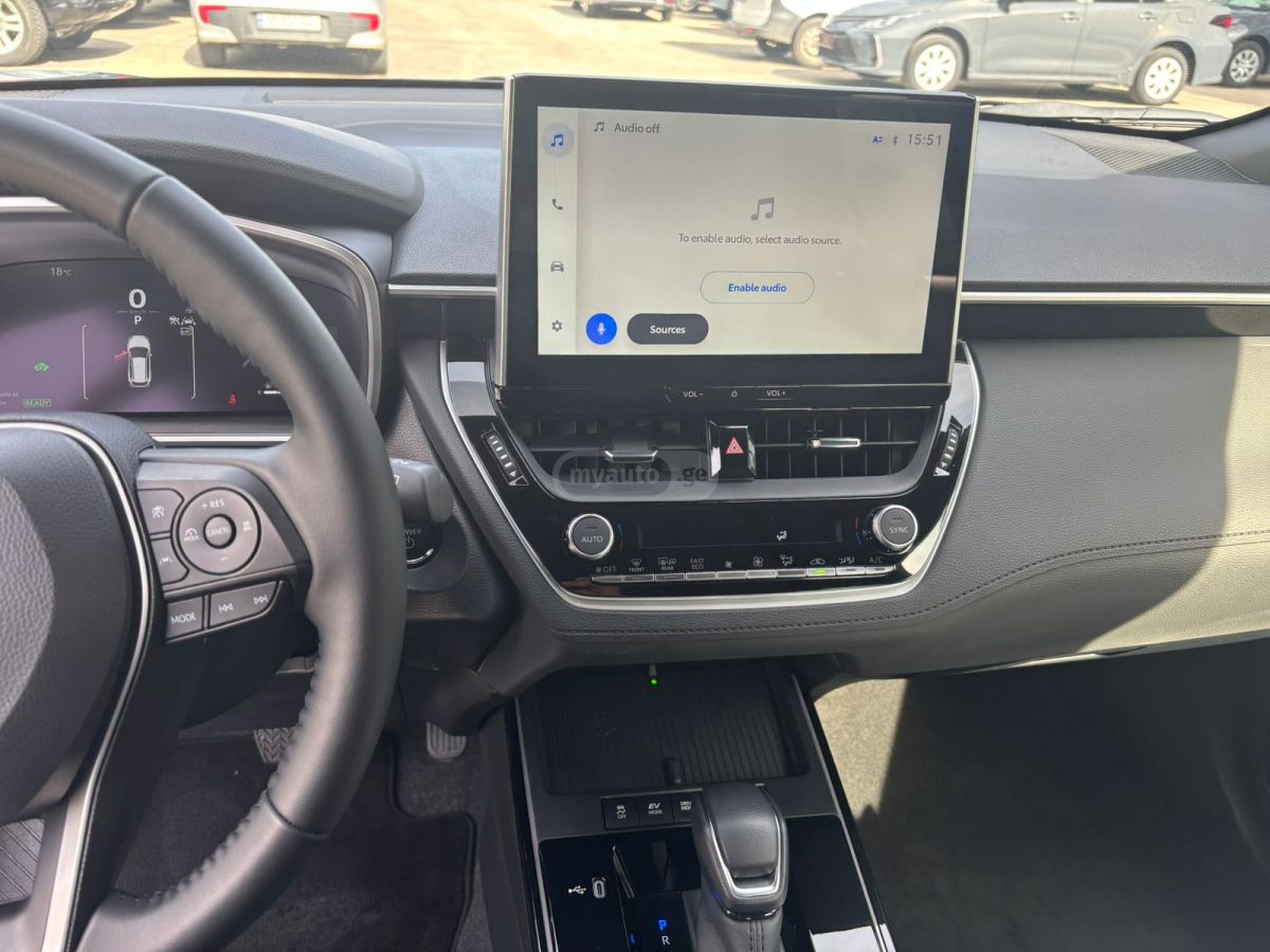 Toyota Corolla cross - фото 9