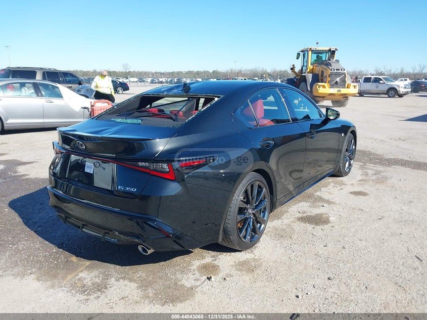 Lexus IS 350 - фото 4