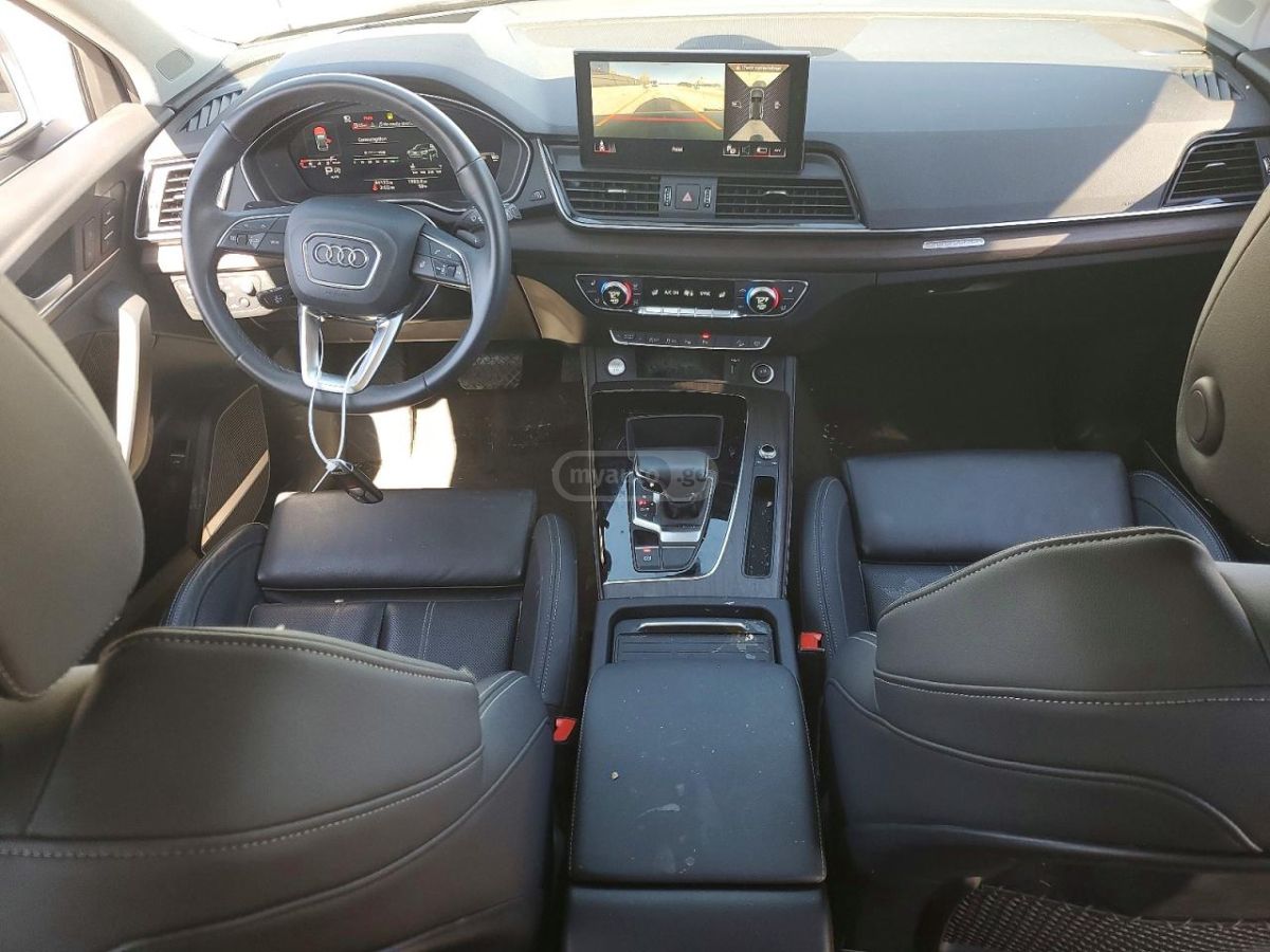 Audi Q5 - фото 8