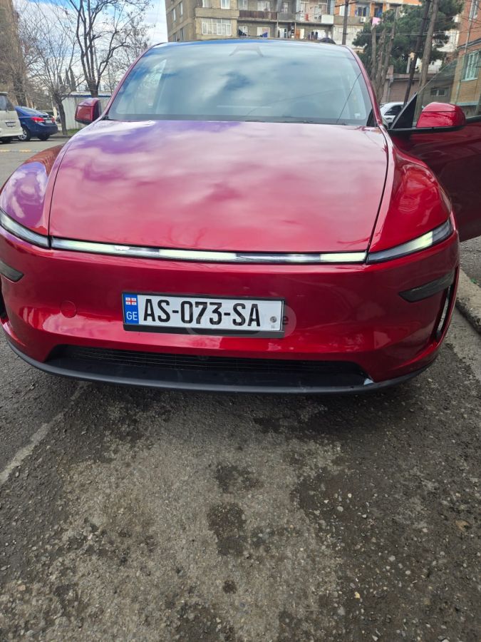 Tesla Long Range AWD — миниатюра 8