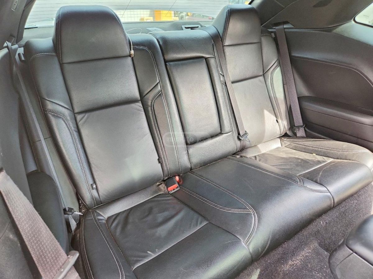 Dodge Challenger - фото 10