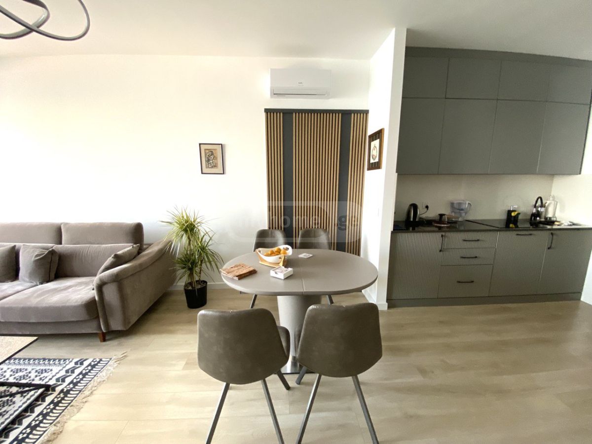 Продажа 2-комната Квартира view 5