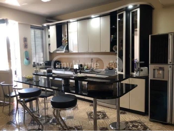 Продажа 3-комната Квартира в Avlabarshi view 1