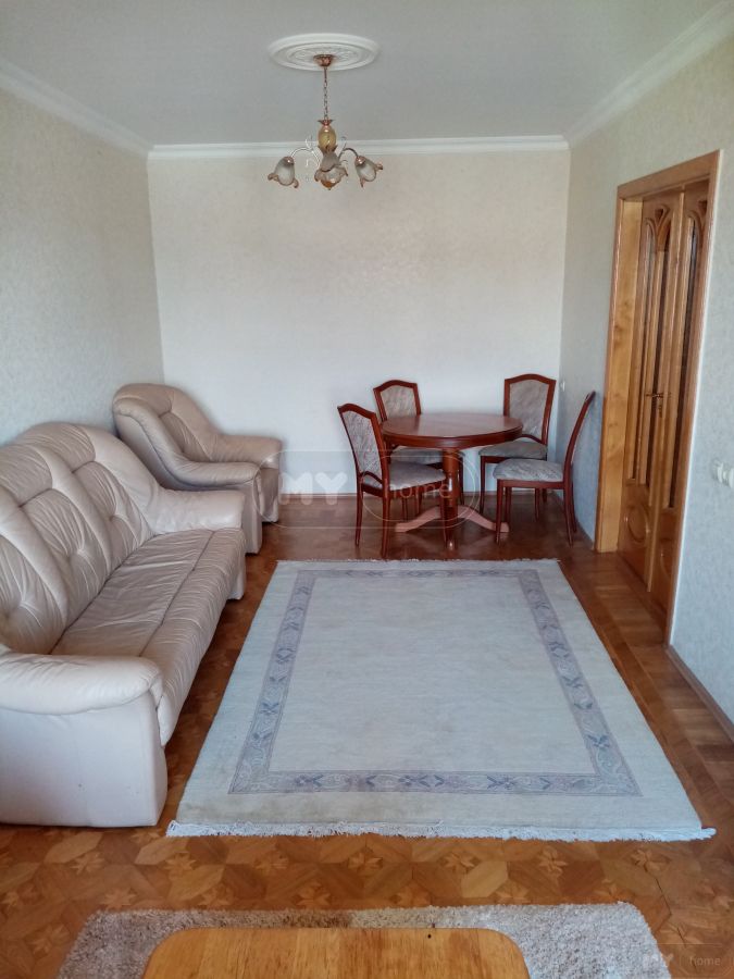 Daily Rent 2 Room Apartment Kutaisshi view 2