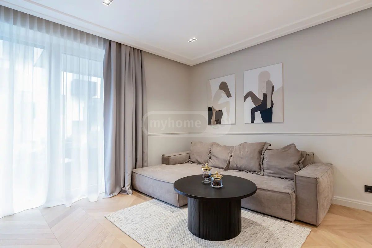 2 Room Flat Daily Rent. Avlabari view 6