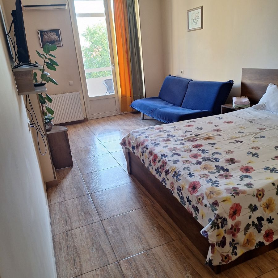 Daily Rent 2 Room Apartment Chughuretshi, 1 of 10