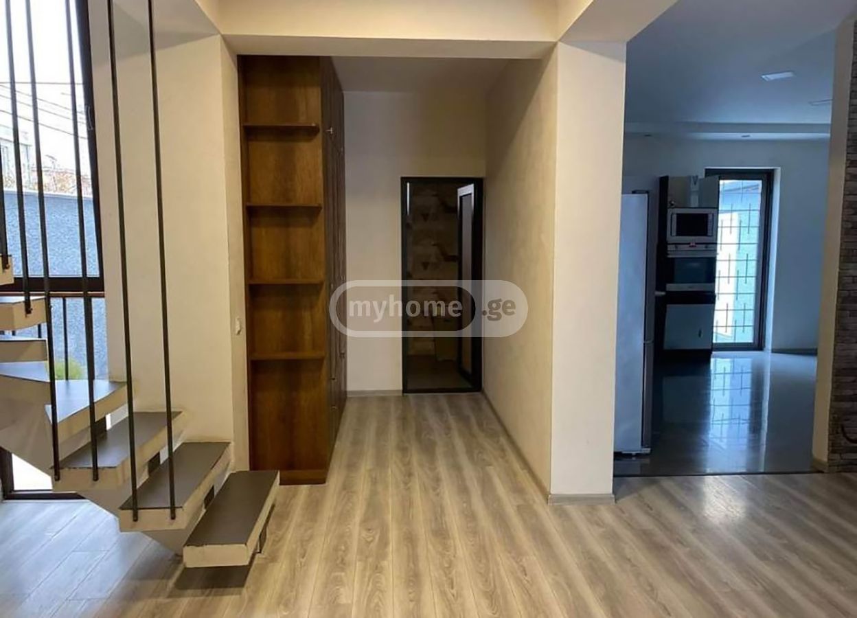 For Sale 5 Room Private House view 6