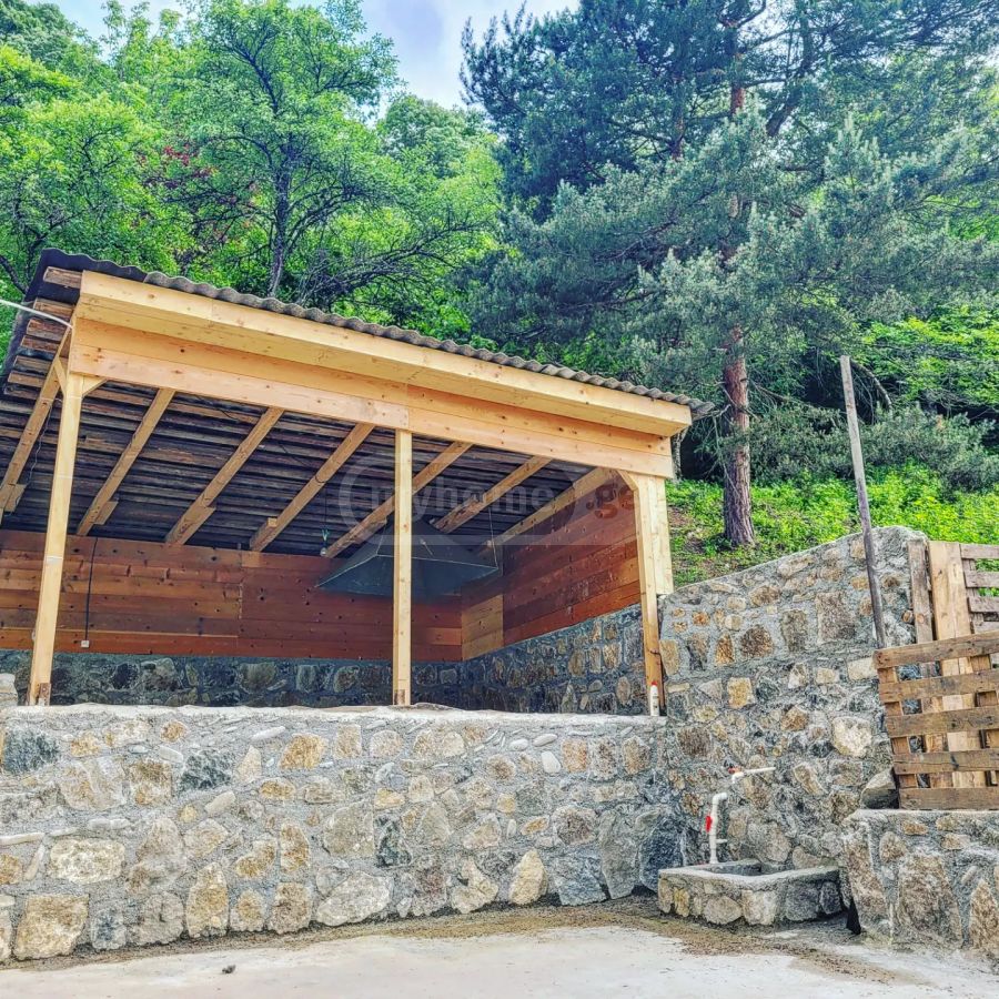 Daily Rent 1 Room Apartment Borjomshi view 6