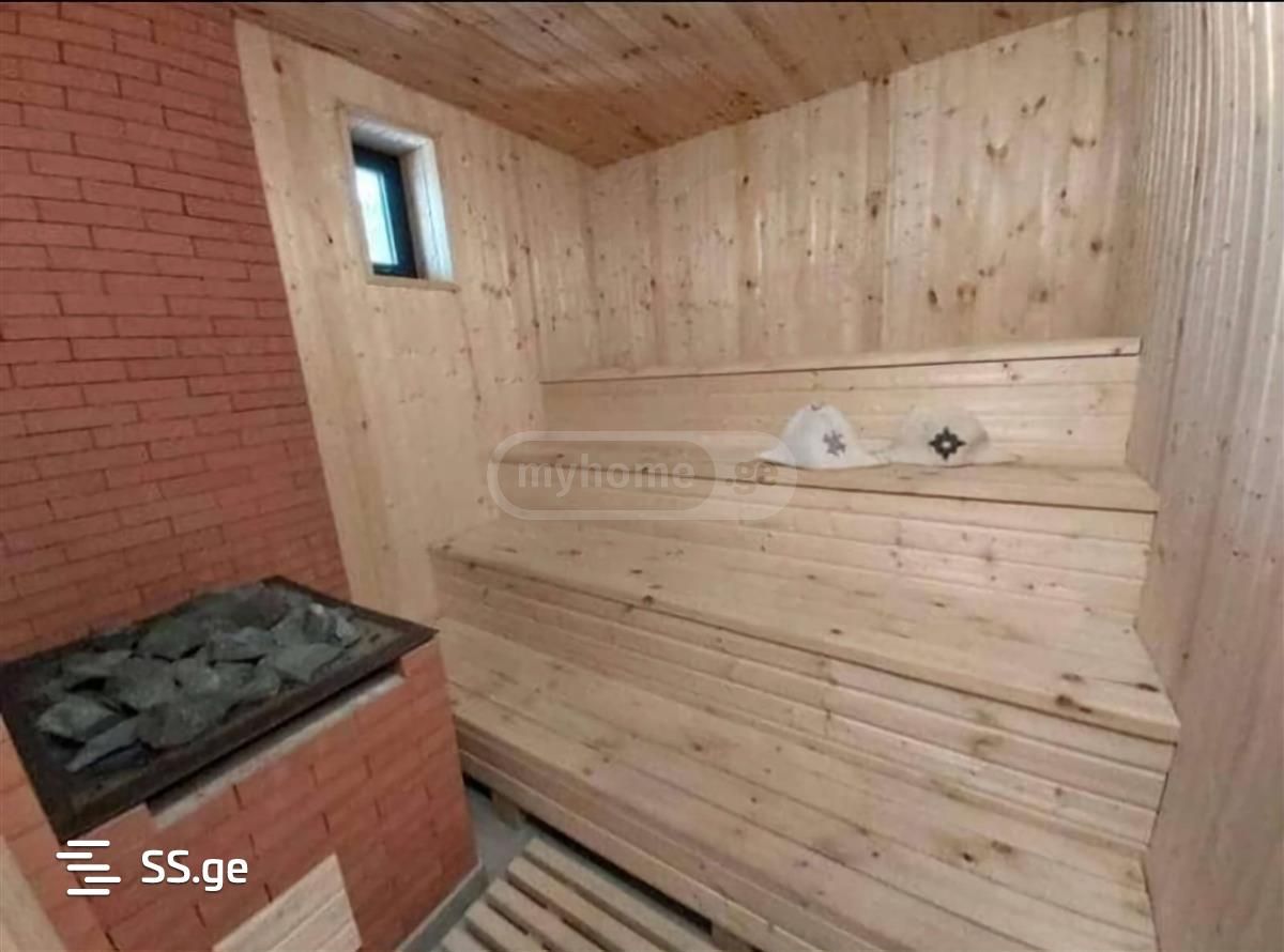 8 Room Private House For Sale view 9