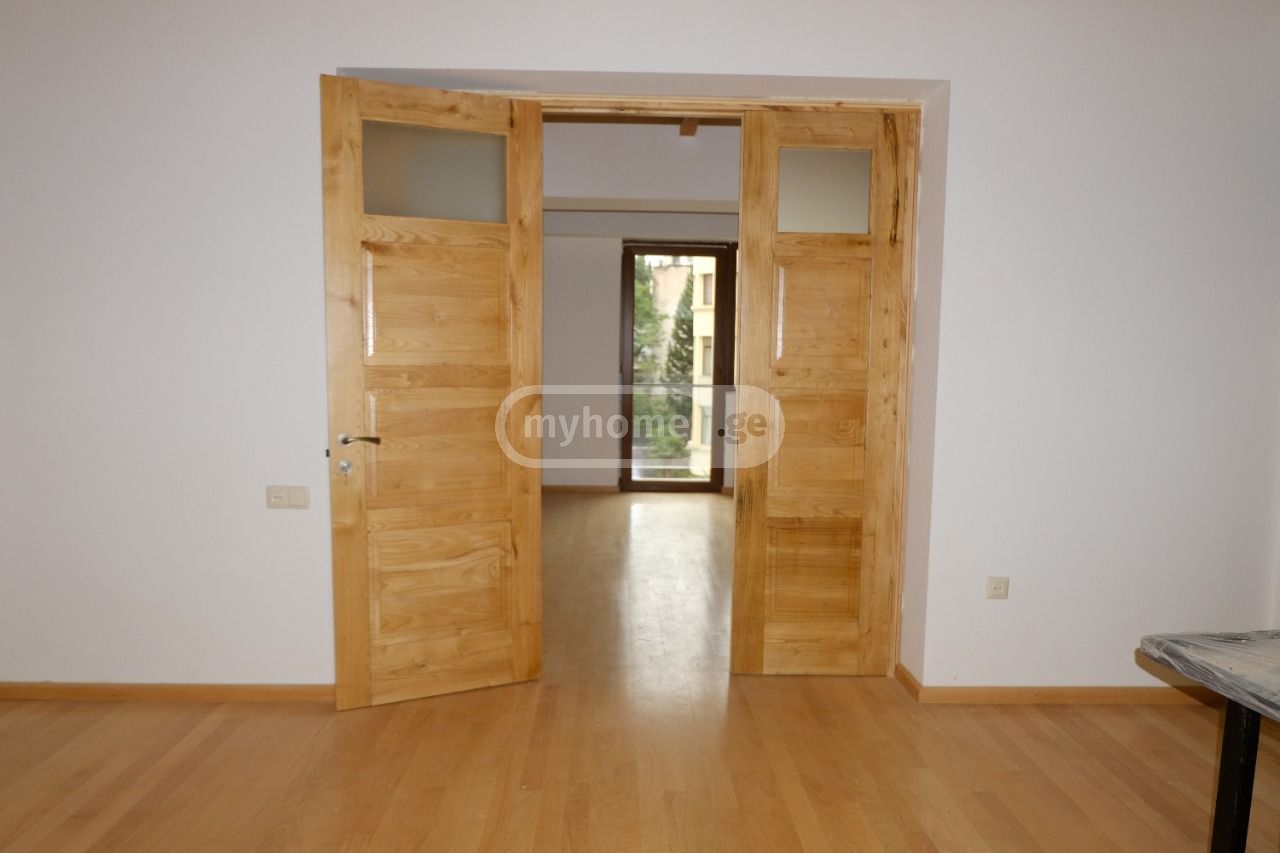 For Sale 10+ Room Private House In Vake, 9 of 12