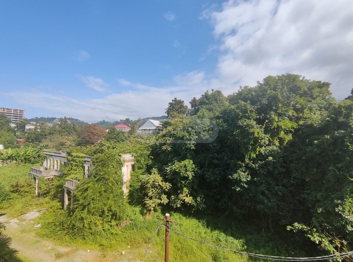 Продажа 3-комната Квартира view 2
