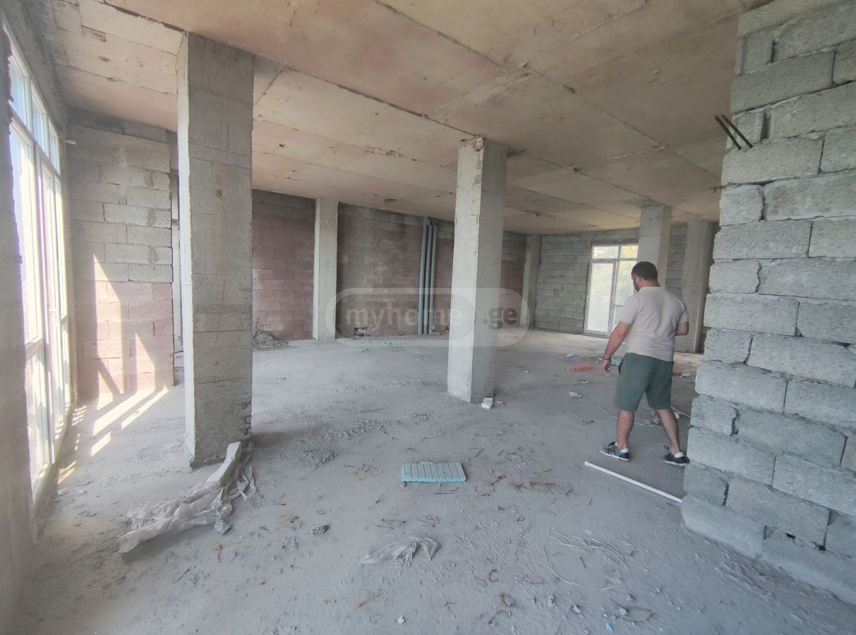Продажа 3-комната Квартира view 5